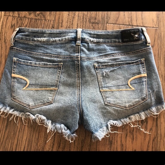 Denim shorts - Picture 2 of 2